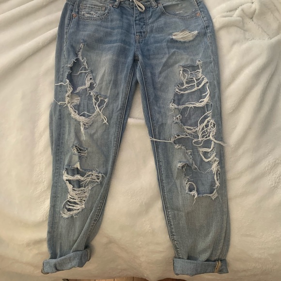 ripped jeans - Picture 1 of 4